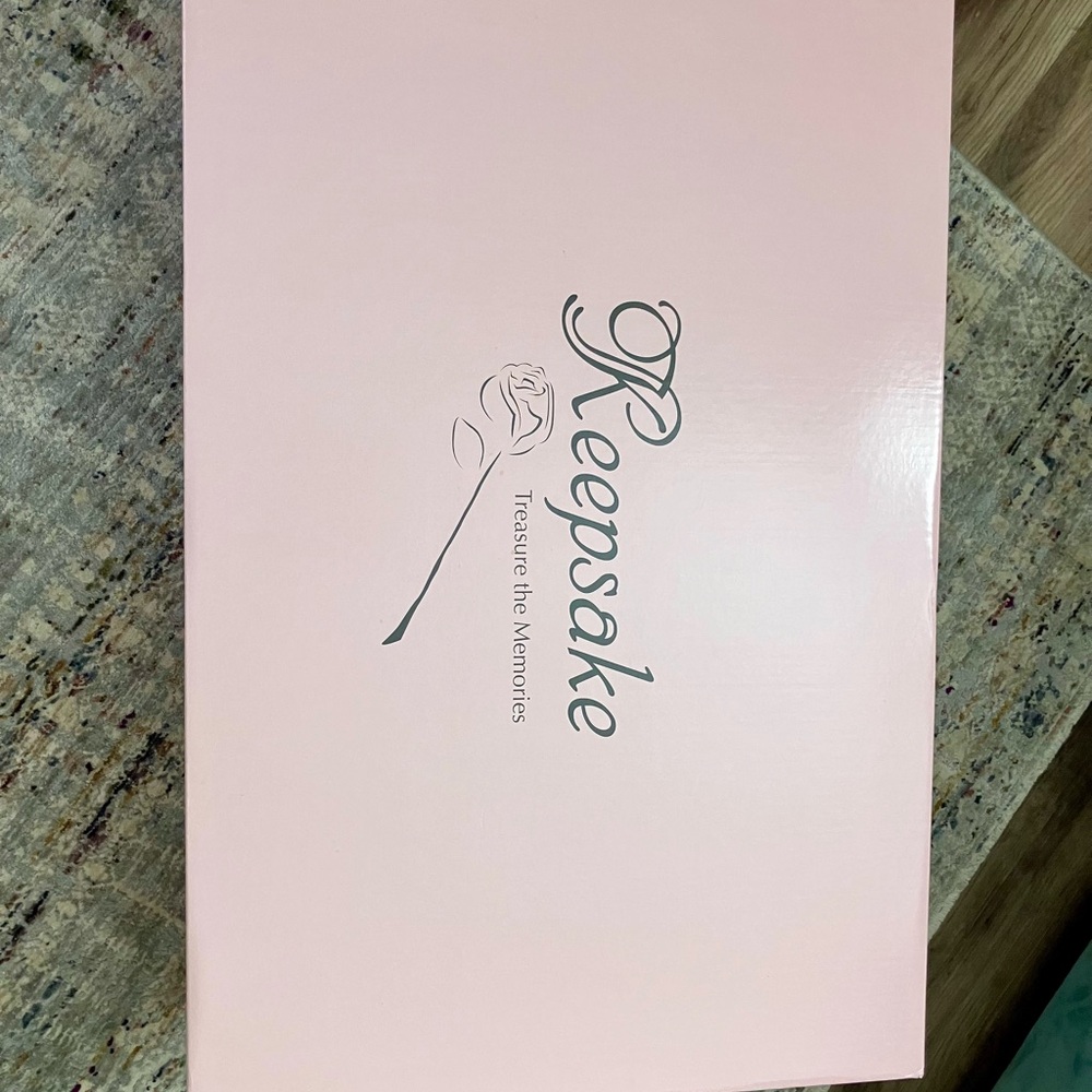 Wedding Dress Storage Box - Picture 8 of 8